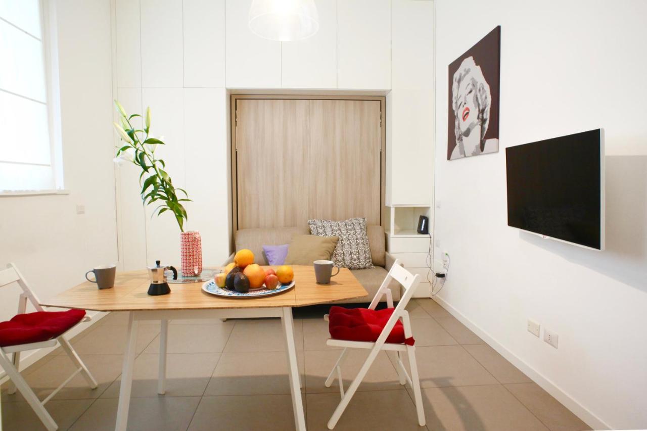 Boutique Home Duomo E Universita Bocconi Milan Exterior photo