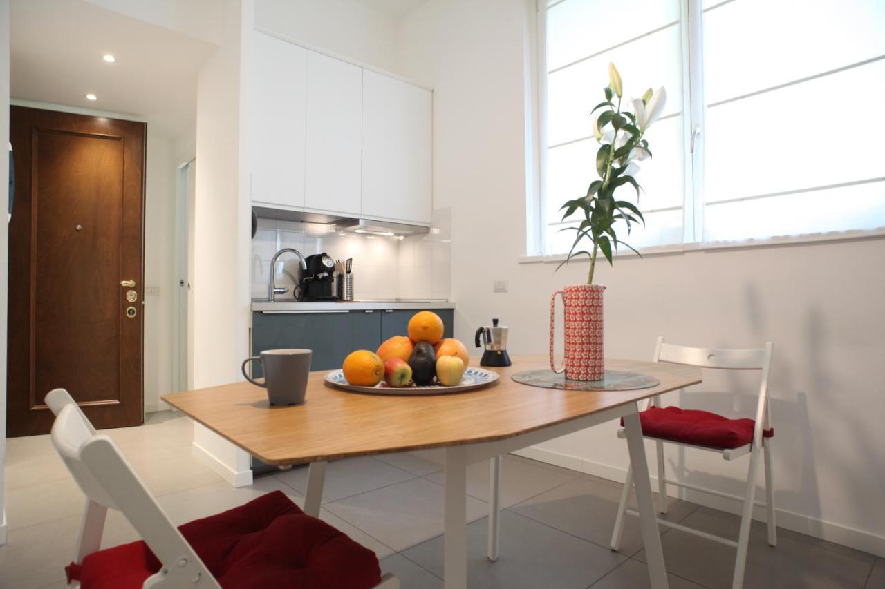 Boutique Home Duomo E Universita Bocconi Milan Exterior photo