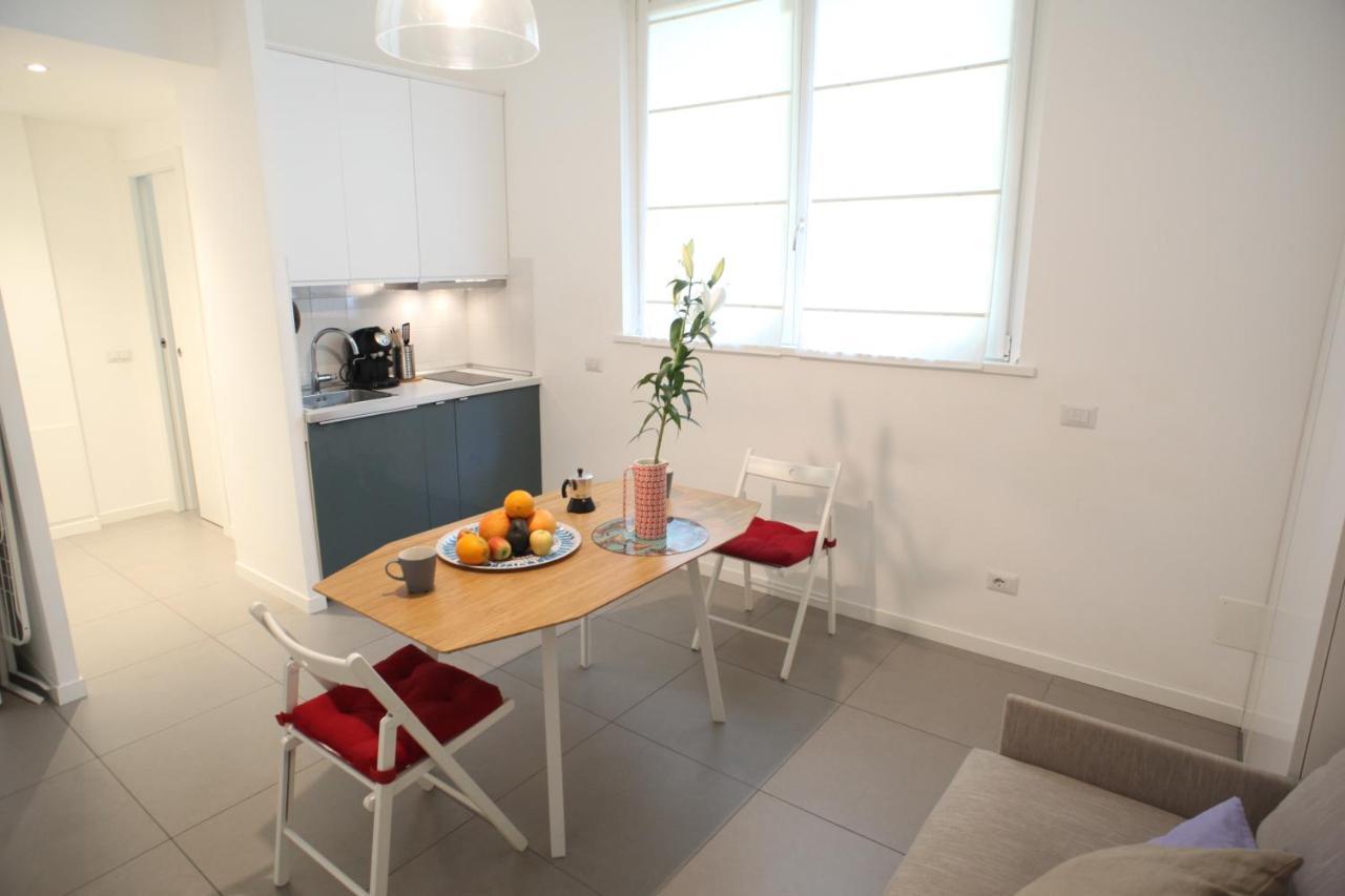 Boutique Home Duomo E Universita Bocconi Milan Exterior photo