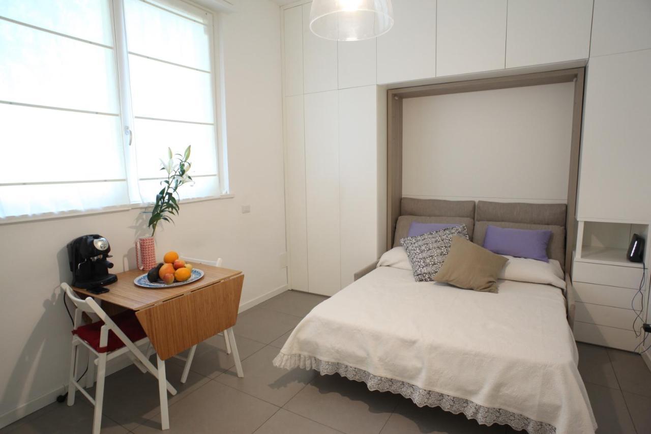Boutique Home Duomo E Universita Bocconi Milan Exterior photo